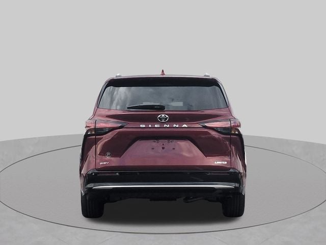 2026 Toyota Sienna Limited 7 Passenger
