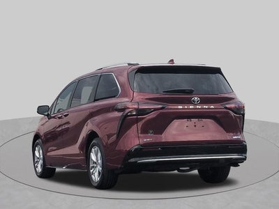 2026 Toyota Sienna Limited 7 Passenger