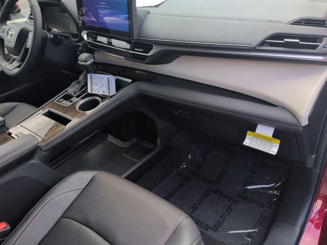 2026 Toyota Sienna Limited 7 Passenger