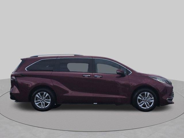 2026 Toyota Sienna Limited 7 Passenger