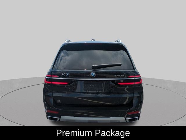 2025 BMW X7 xDrive40i