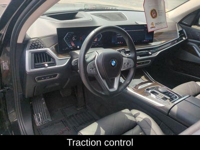 2025 BMW X7 xDrive40i