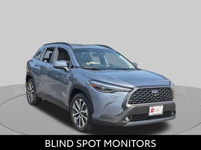 2024 Toyota Corolla Cross XLE