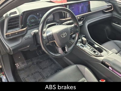 2025 Toyota Toyota Crown Platinum