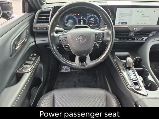 2025 Toyota Toyota Crown Platinum