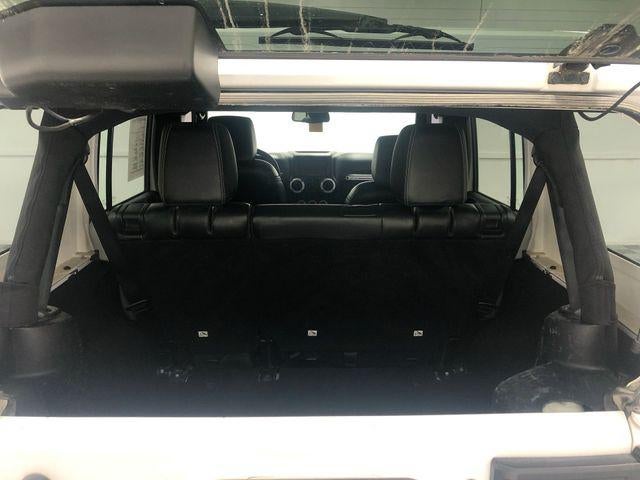 2014 Jeep Wrangler Unlimited Sahara Polar Edition
