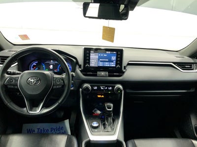2019 Toyota RAV4 Hybrid XSE