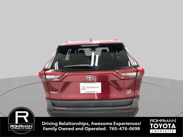 2020 Toyota RAV4 LE