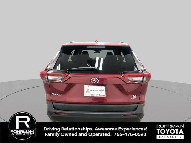 2020 Toyota RAV4 LE