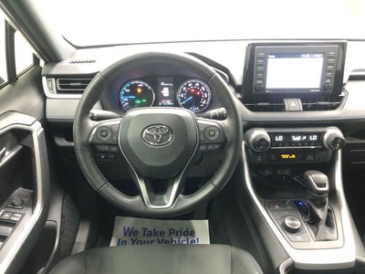 2022 Toyota RAV4 Hybrid SE