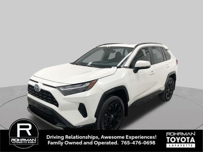 2022 Toyota RAV4 Hybrid SE