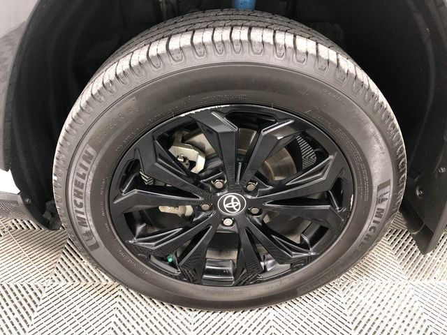 2022 Toyota RAV4 Hybrid SE