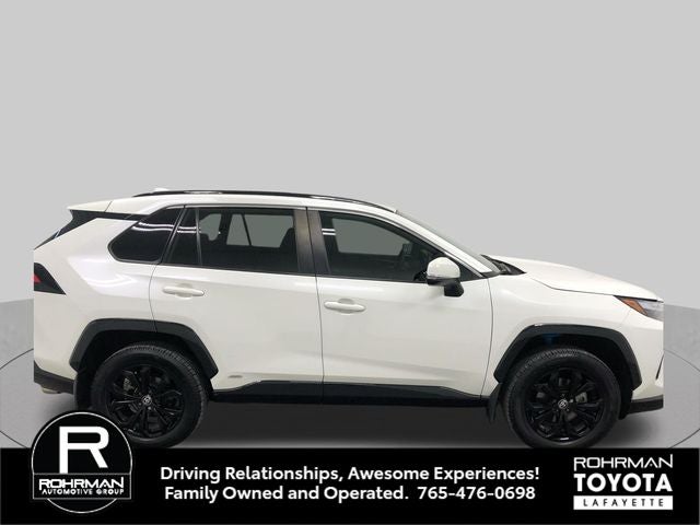 2022 Toyota RAV4 Hybrid SE