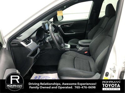 2022 Toyota RAV4 Hybrid SE
