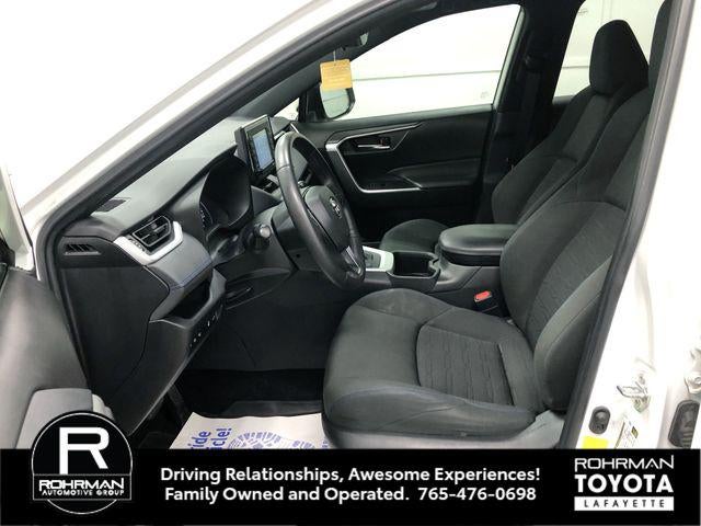 2022 Toyota RAV4 Hybrid SE