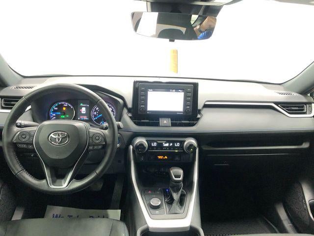 2022 Toyota RAV4 Hybrid SE