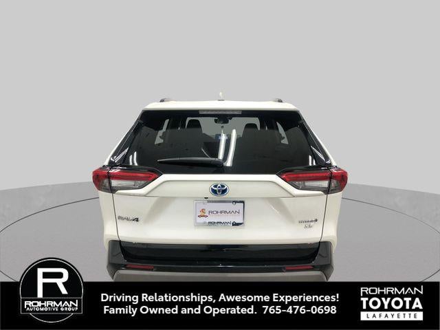 2022 Toyota RAV4 Hybrid SE