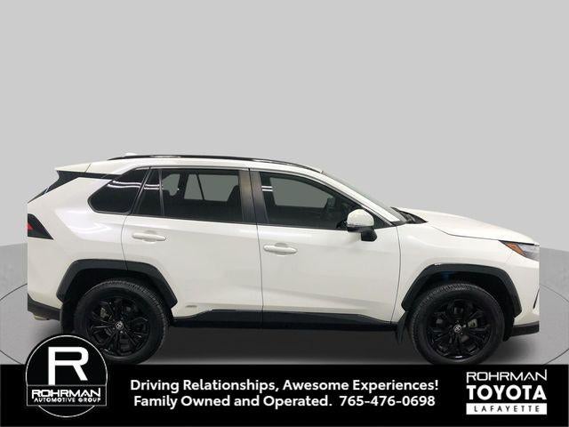 2022 Toyota RAV4 Hybrid SE