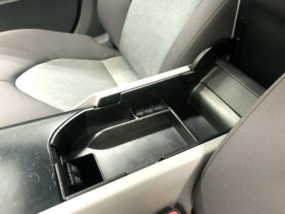 2020 Toyota Camry Hybrid LE