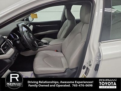2023 Toyota Camry Hybrid XLE