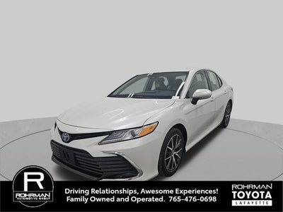 2023 Toyota Camry Hybrid XLE