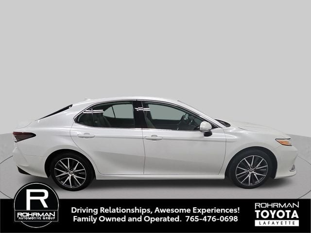 2023 Toyota Camry Hybrid XLE