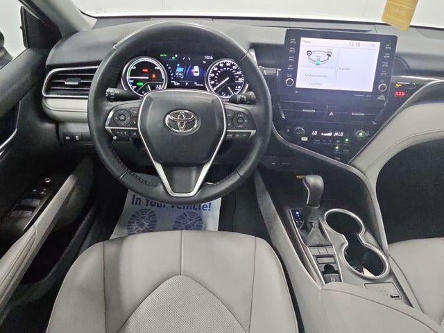 2023 Toyota Camry Hybrid XLE