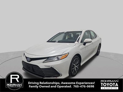 2023 Toyota Camry Hybrid XLE