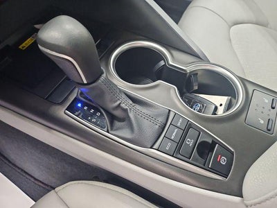 2023 Toyota Camry Hybrid XLE