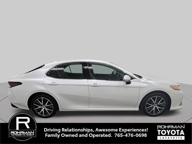 2023 Toyota Camry Hybrid XLE