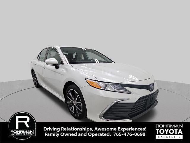 2023 Toyota Camry Hybrid XLE