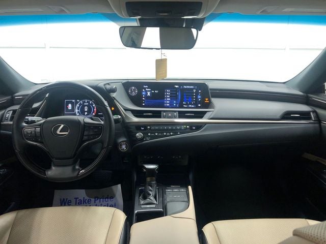 2021 Lexus ES 250