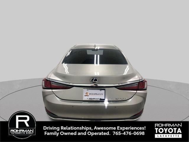 2021 Lexus ES 250