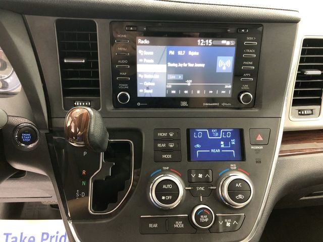 2019 Toyota Sienna Limited Premium 7 Passenger