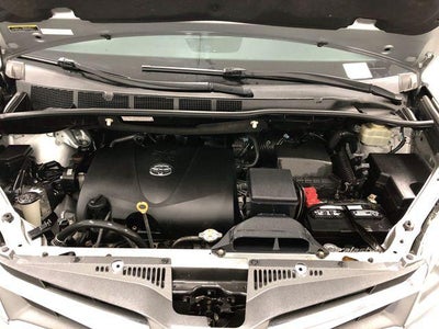 2019 Toyota Sienna Limited Premium 7 Passenger