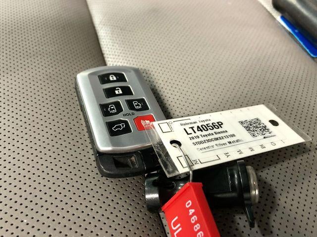 2019 Toyota Sienna Limited Premium 7 Passenger