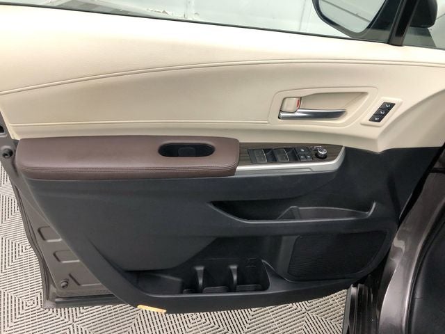 2021 Toyota Sienna Platinum 7 Passenger