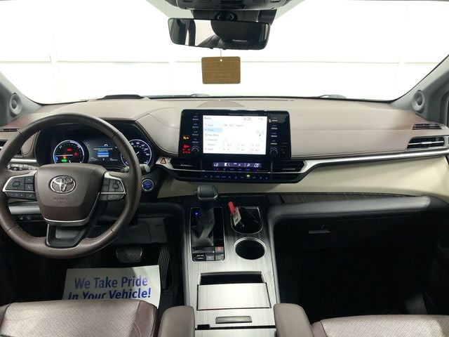 2021 Toyota Sienna Platinum 7 Passenger