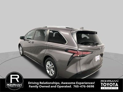 2021 Toyota Sienna Platinum 7 Passenger