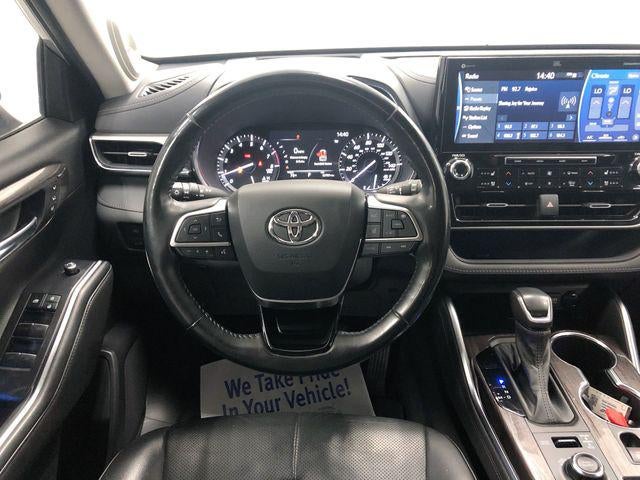 2021 Toyota Highlander Platinum