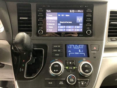 2018 Toyota Sienna LE 7 Passenger