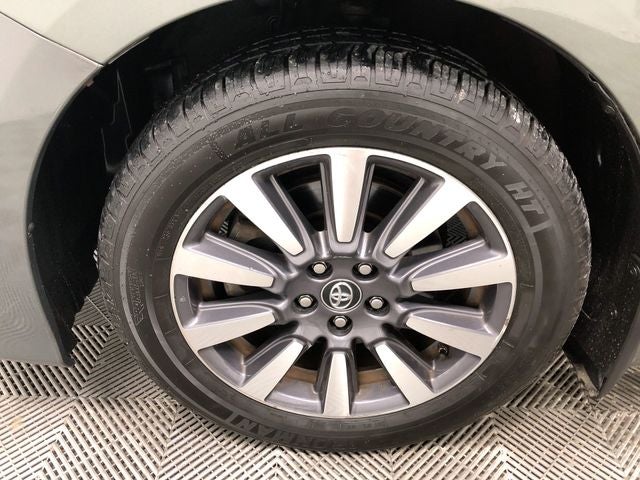 2018 Toyota Sienna LE 7 Passenger