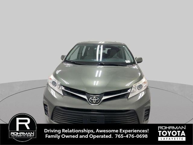2018 Toyota Sienna LE 7 Passenger