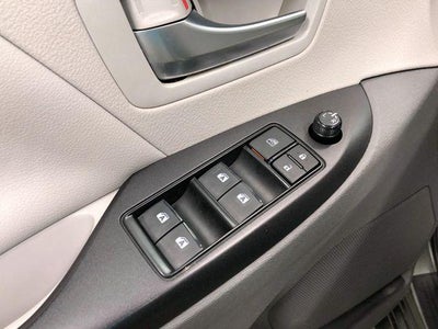 2018 Toyota Sienna LE 7 Passenger