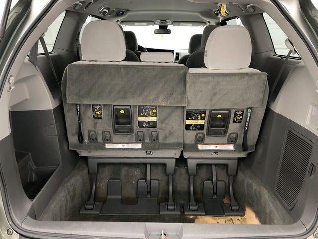 2018 Toyota Sienna LE 7 Passenger