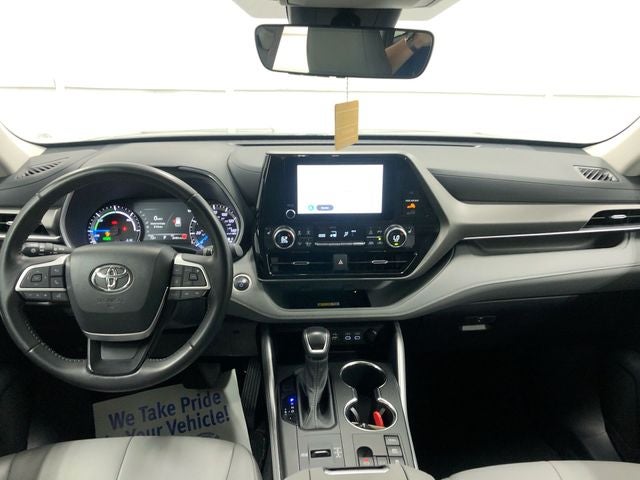 2024 Toyota Highlander Hybrid XLE