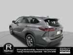 2024 Toyota Highlander Hybrid XLE