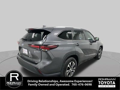 2024 Toyota Highlander Hybrid XLE