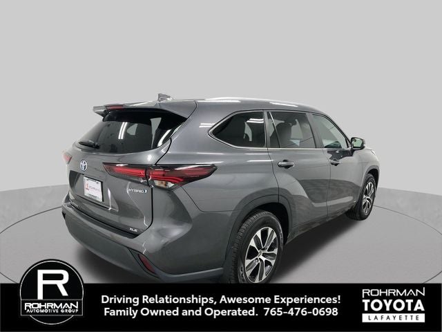 2024 Toyota Highlander Hybrid XLE