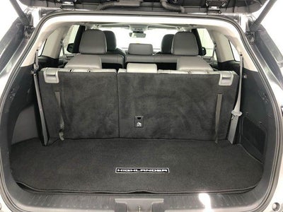 2024 Toyota Highlander Hybrid XLE